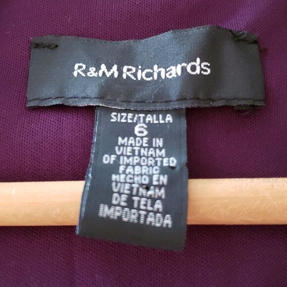 EUC R&M Richards Purple Chevron Dress with Attached Jacket Gold Metallic Thread - Picture 5 of 8